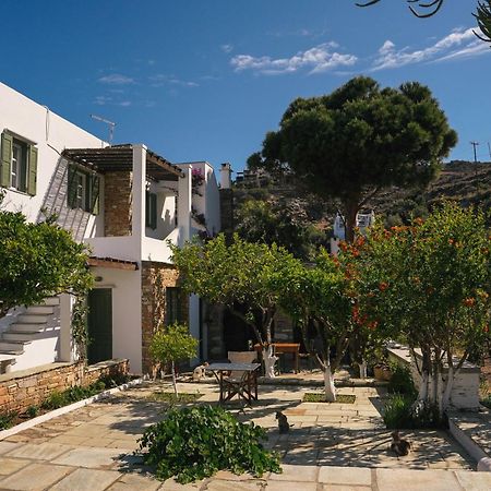 Romano Garden House - Land Tales Agios Romanos Bagian luar foto
