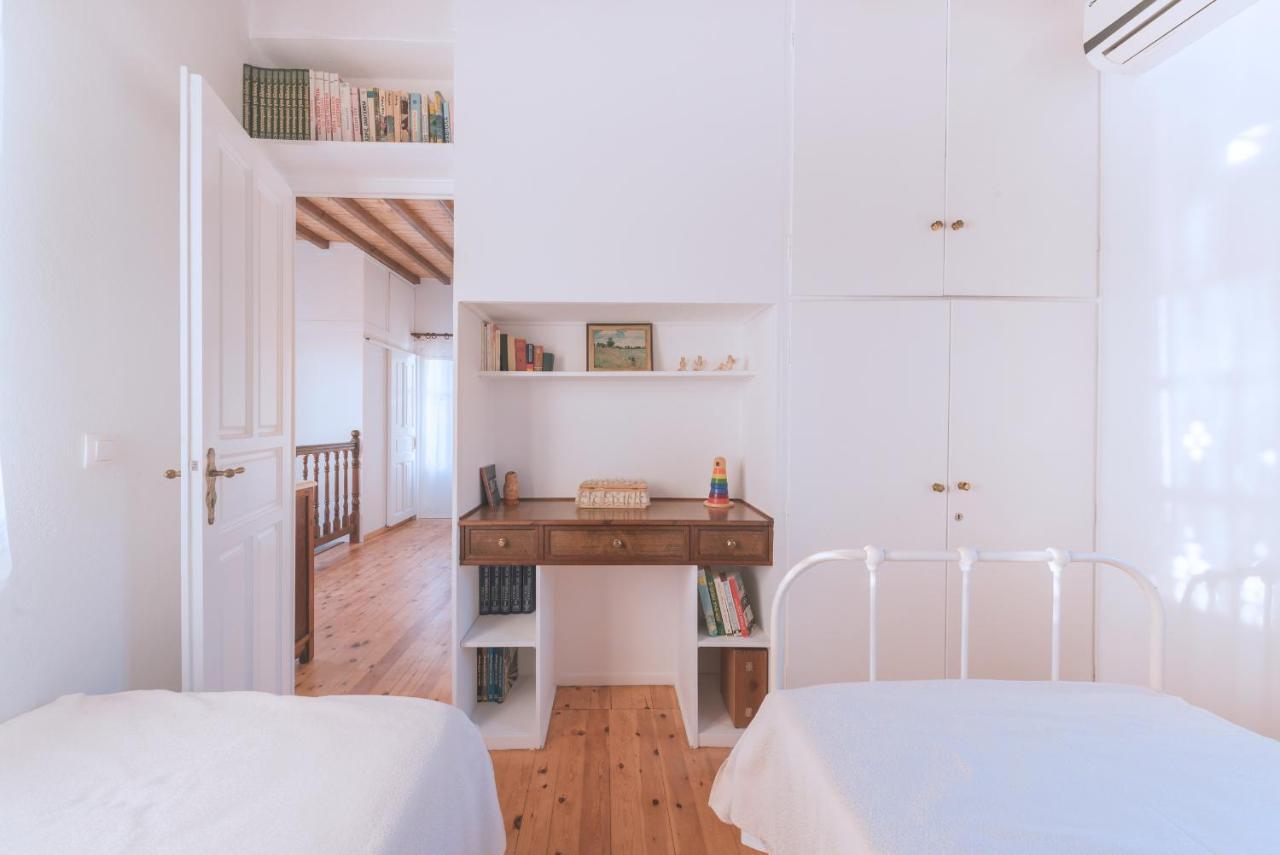 Romano Garden House - Land Tales Agios Romanos Bagian luar foto