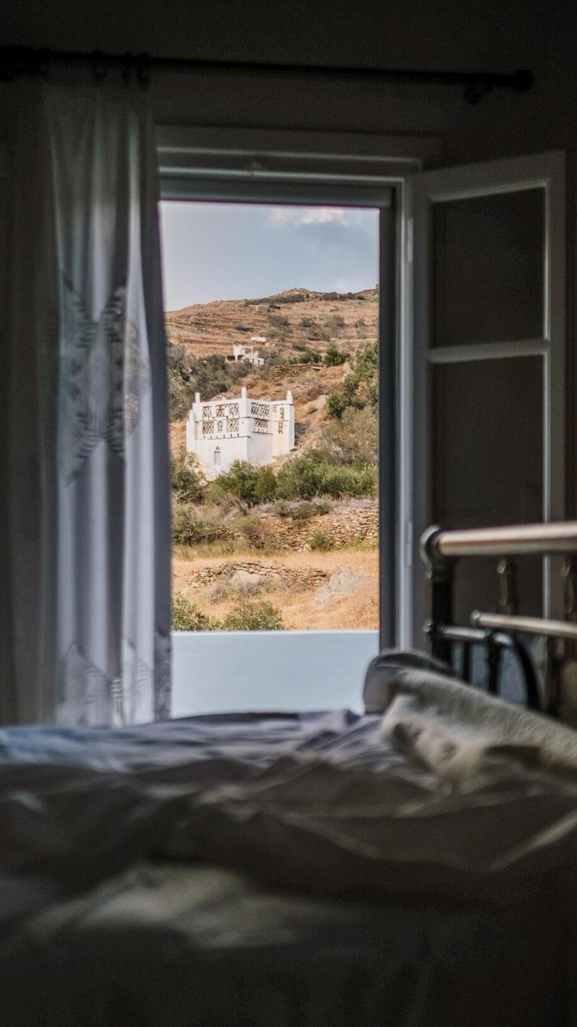 Romano Garden House - Land Tales Agios Romanos Bagian luar foto