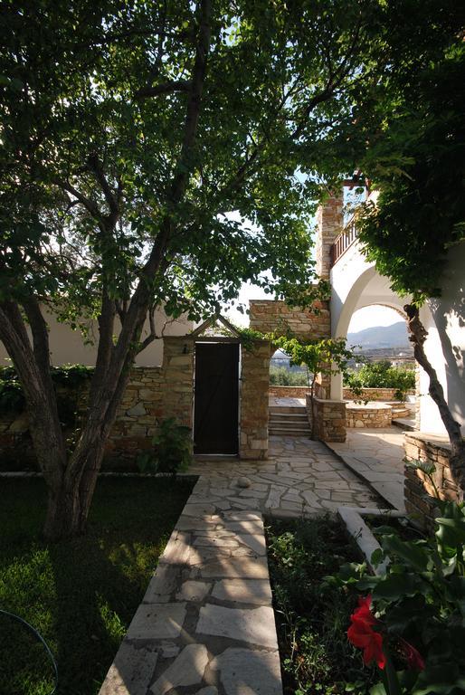 Romano Garden House - Land Tales Agios Romanos Ruang foto